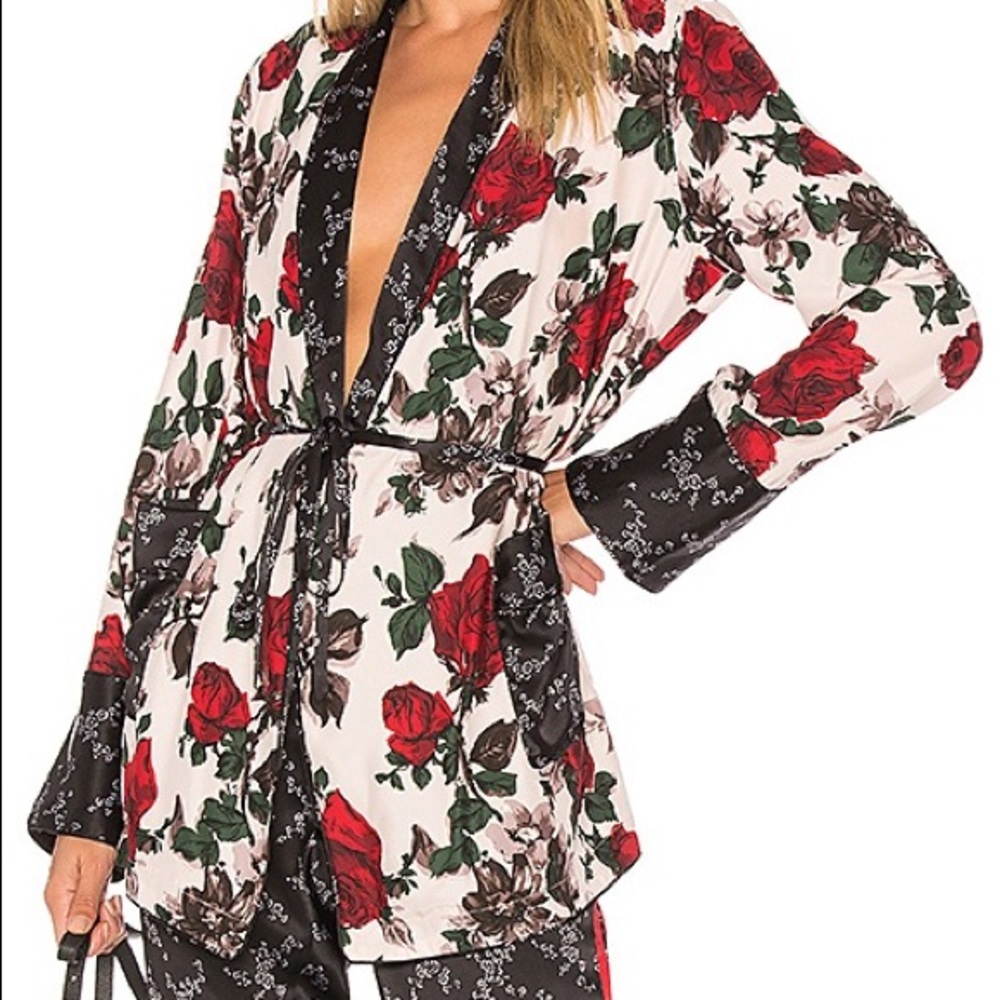 Equipment Theron Robe 100% Silk